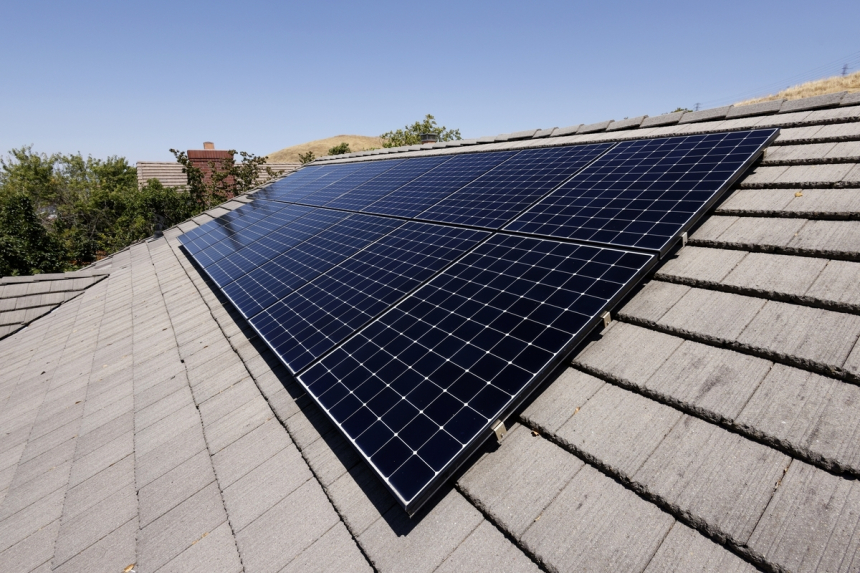  美 태양광 기업 파인게이트 파산…트럼프 정책 영향 직격탄