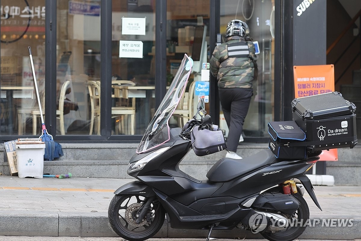 쿠팡이츠, 배민 턱밑 추격… 배달앱 시장 '지각변동' 조짐