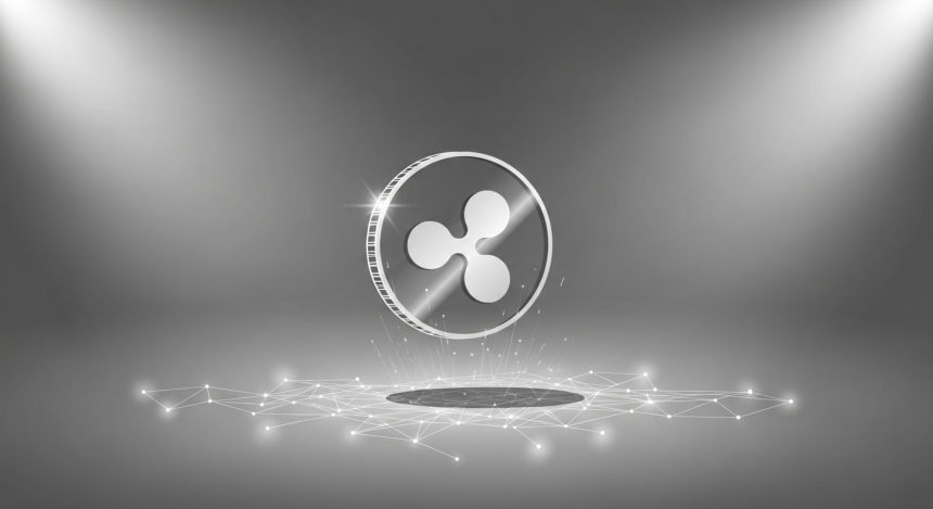 XRP, 회복 조짐 속 '충성 팬덤'과 기관 수요 부상…온체인 데이터는 엇갈려