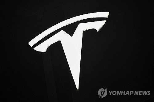 테슬라, 中 판매량 10% 급감…글로벌 전기차 둔화 신호탄