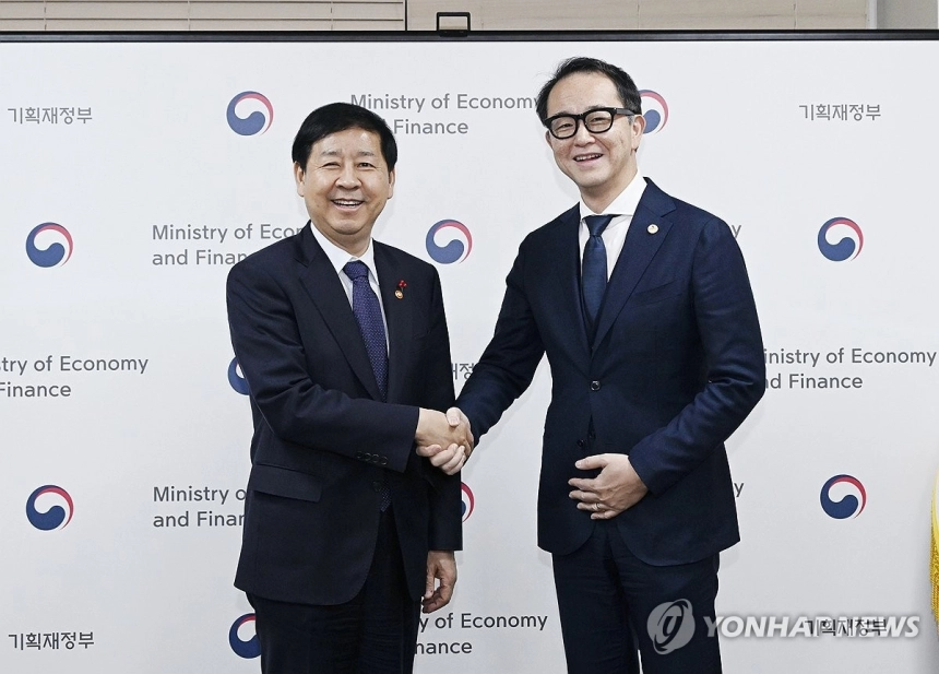 암로, 한국 올해 성장률 1% 전망… 기준금리 인하 여지도 시사