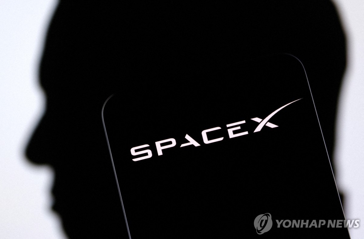 일론 머스크의 스페이스엑스, 2200조 원 규모 '지구 최대 IPO' 추진
