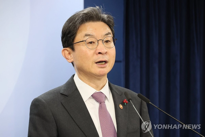 정부, 내년에도 '가계부채 조이기' 지속…대출 쏠림 완화 추진