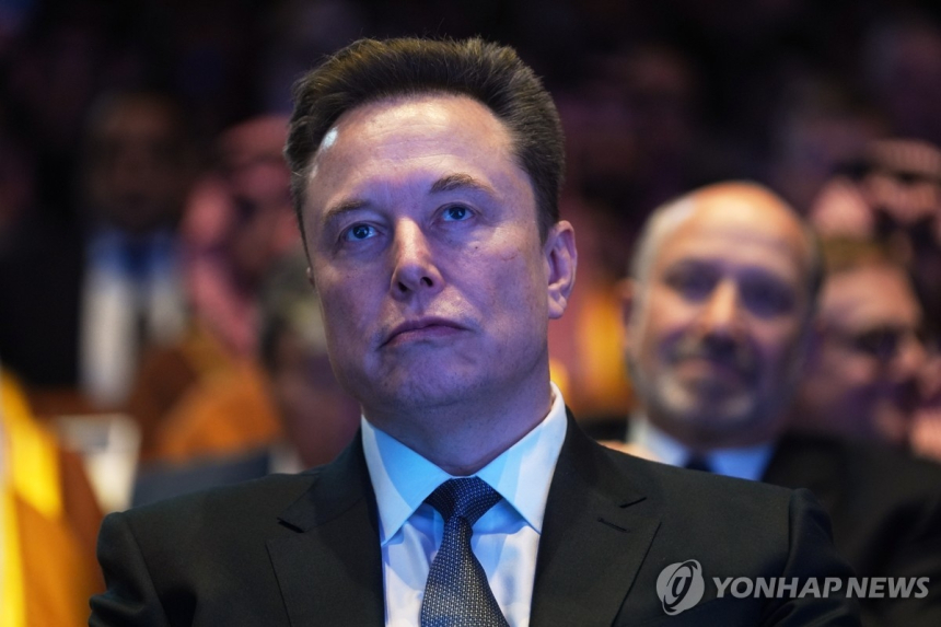  머스크 xAI, 월가·코인 전문가 싹쓸이…Grok ‘투자 AI’로 진화한다