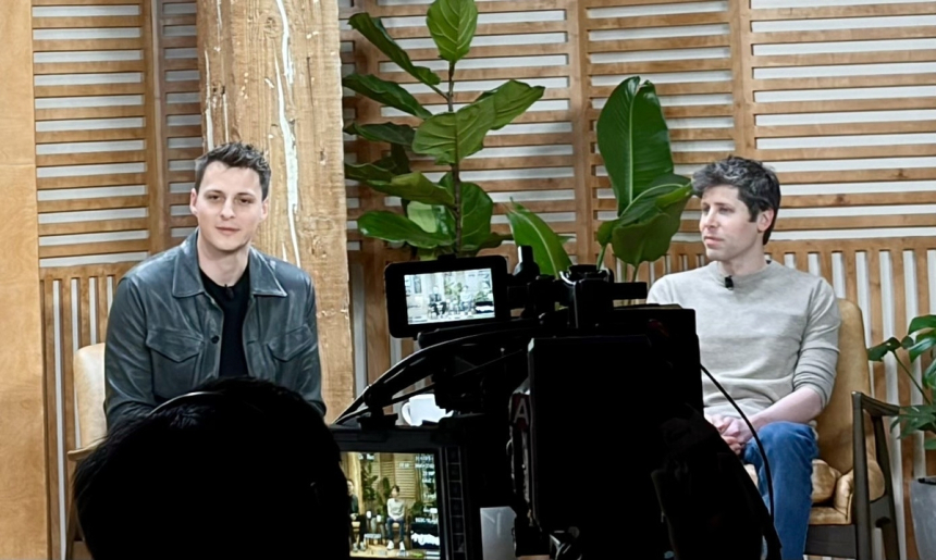  월드코인, 홍채 인증으로 금융·채팅·결제까지…슈퍼앱 도전