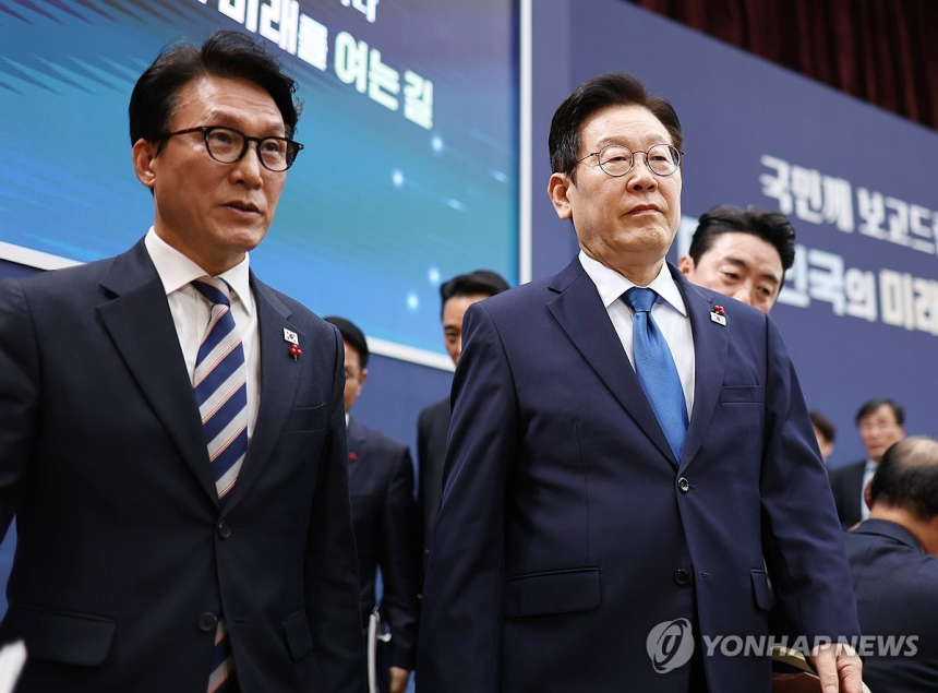  김민석 총리 “시장 마피아 소탕”…금융·공정개혁 드라이브 예고