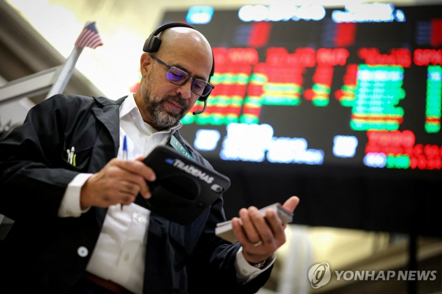  비트코인 반등에 뉴욕증시 기술주 급등… 몽고DB 24% 폭등