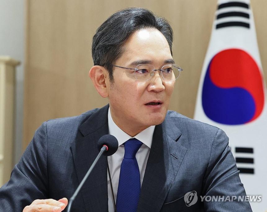  이재용, 삼성 사장단 신년 회동 주재…CES 앞두고 '2026 전략' 점검