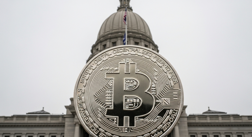  美 캔자스주, 미청구 암호화폐로 비트코인($BTC) 준비금 조성 추진…직접 구매는 제외