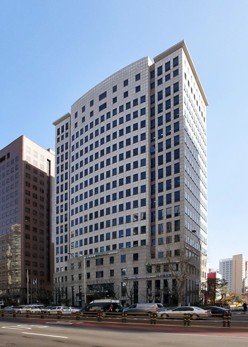 유진그룹, 1,560억 들여 공덕역 별정우체국연금관리단빌딩 인수…계열사 통합 시동