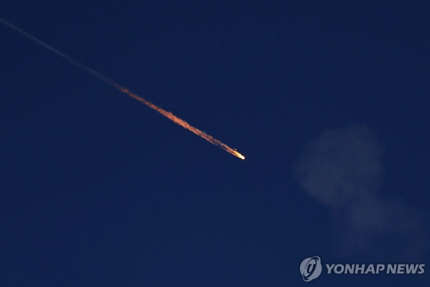  [속보] 이란, 이스라엘 본토에 탄도미사일 보복 공격… 텔아비브 전역 공습 사이렌