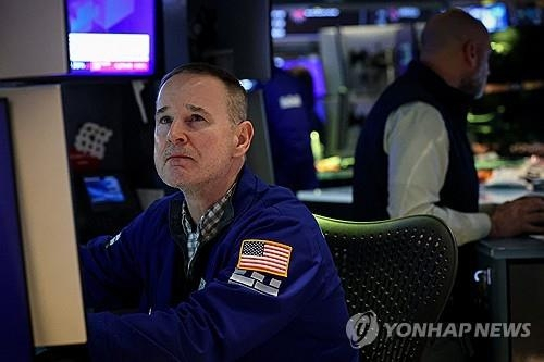  AI 혁신 우려에 뉴욕증시 521포인트 급락 '빨간불'