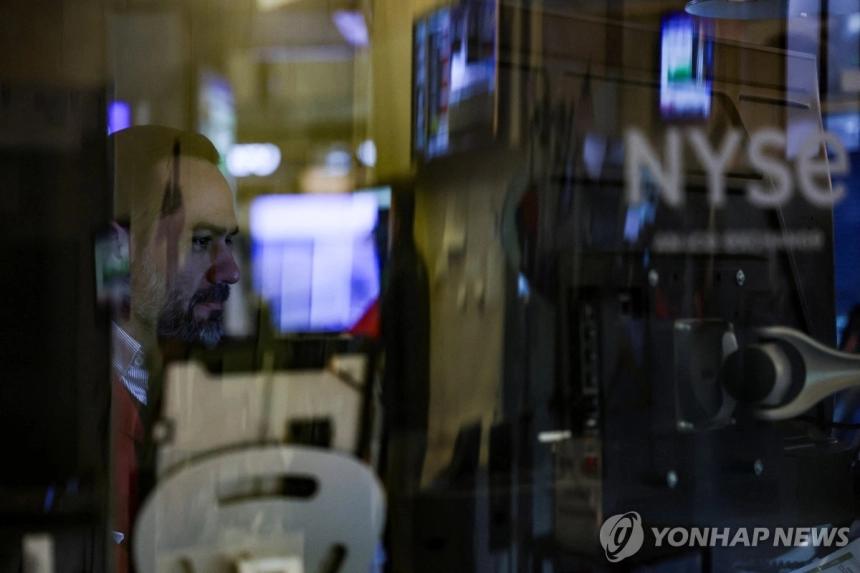 뉴욕 증시, 기술주 반등으로 상승 출발... AMD 8% 급등