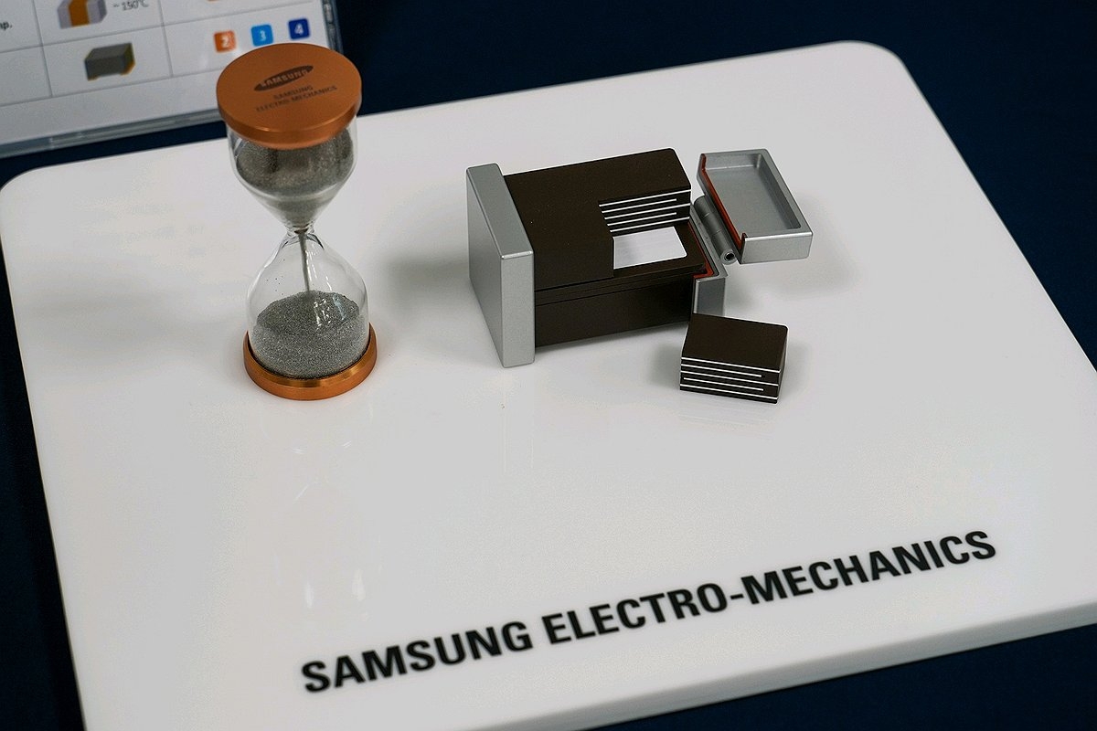 AI 성장과 MLCC 수요 급증, 삼성전기 목표 주가 45만원으로 상향