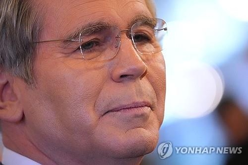 트럼프의 글로벌 관세, 대법원 판결에도 불구하고 유지 방안 모색