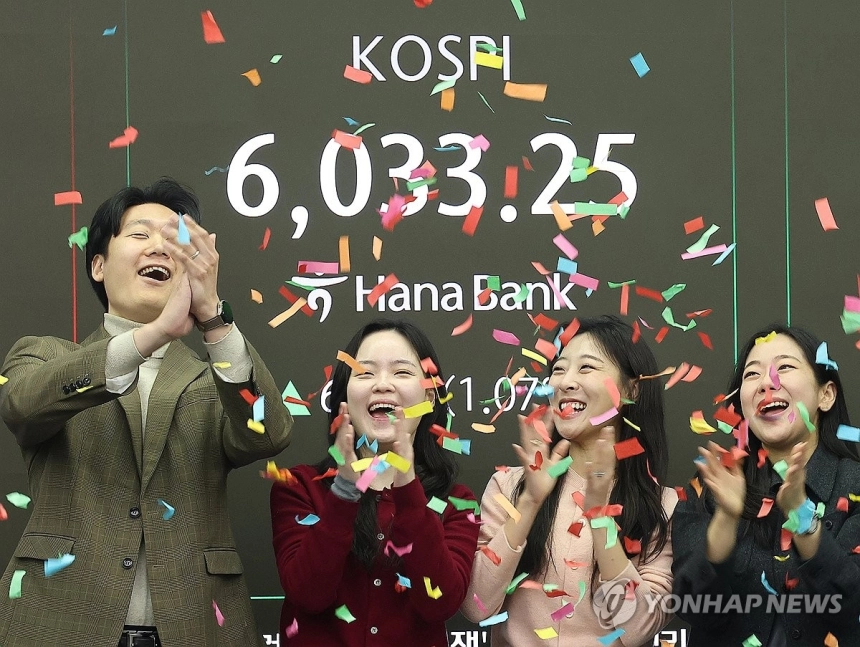코스피, 처음으로 6000선 돌파하며 시가총액 5천조 원 돌파