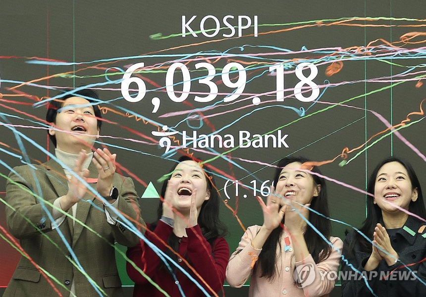  국내 증시, 코스피 6,000선 돌파...확장 국면 진입