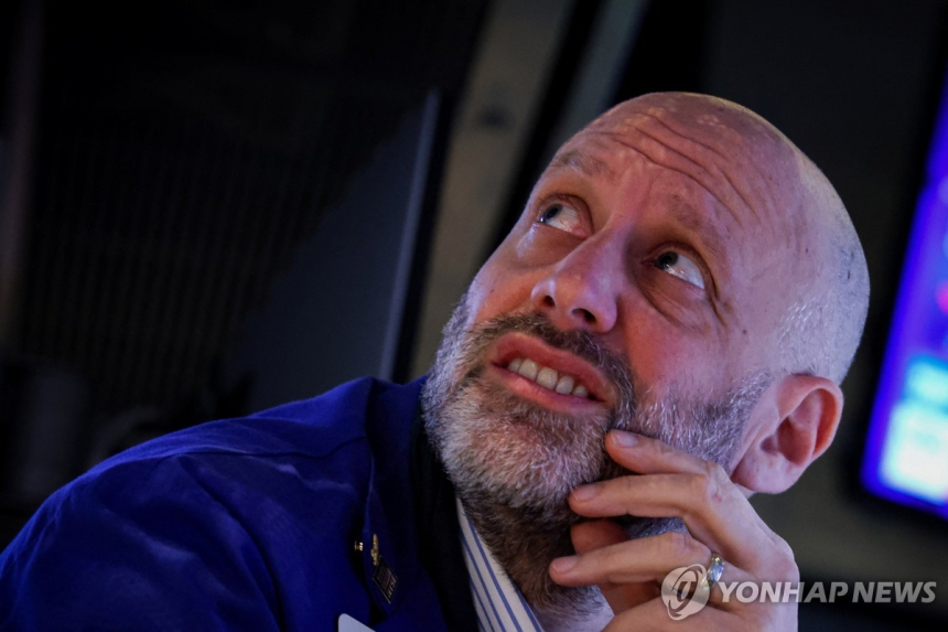  뉴욕 증시, 고용 악화·유가 급등에 이틀 연속 하락