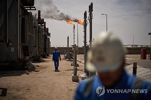  국제 유가, 미-이란 갈등 속 배럴당 100달러 넘어서
