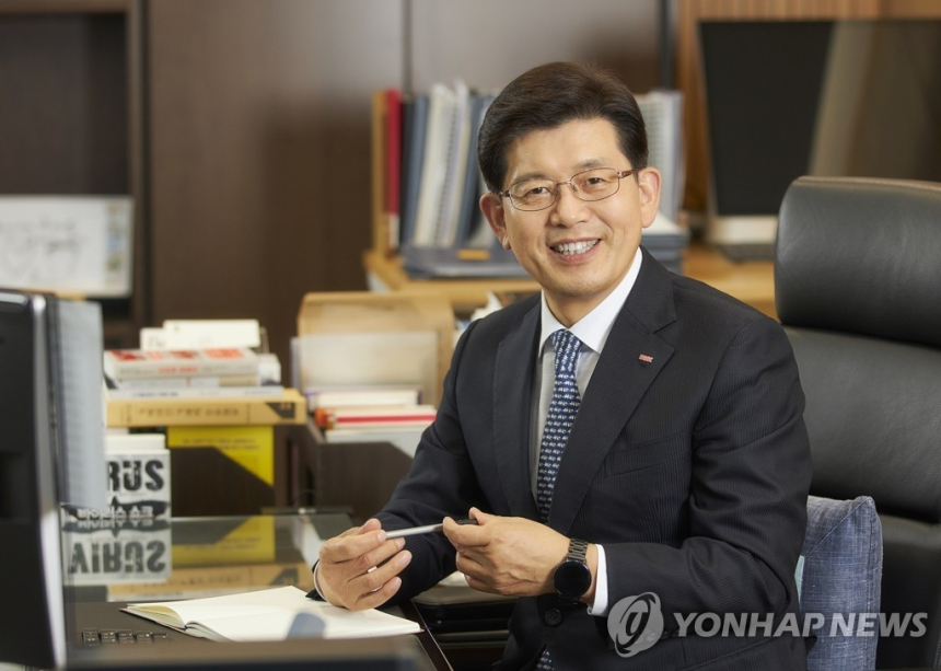  중동 불안 속 BNK금융 전략: 리스크 관리와 혁신 금융