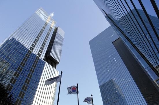 ETF 시장, 삼성자산운용과 미래에셋자산운용 간 격차 확대로 재편