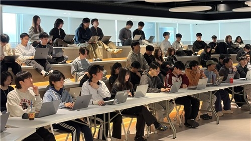  카카오, AI·클라우드 글로벌 인재 양성 가속화...K-금융기술 동남아 진출 박차