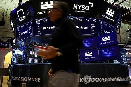 SEC, 분기 실적 보고 의무 폐지 검토…기업 경영 전략 변화 예고