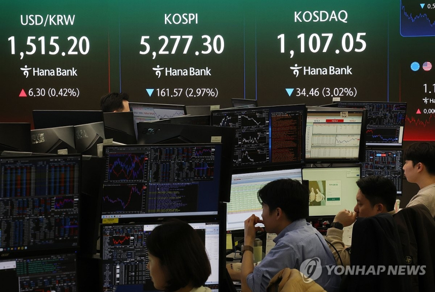  이란 긴장감, 코스피 3% 하락… LG에너지 등 전기차주 상승