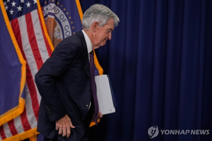 [경제분석] 유가가 오르면 금리도 오른다…중앙은행 3곳이 같은 신호를 보냈다