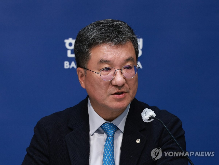  중동 변수로 국제 유가 급등, 한국 물가 상승 경고등