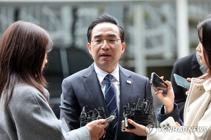  박홍근 '기본소득 도입, 차분한 검토 및 장기 준비 강조'