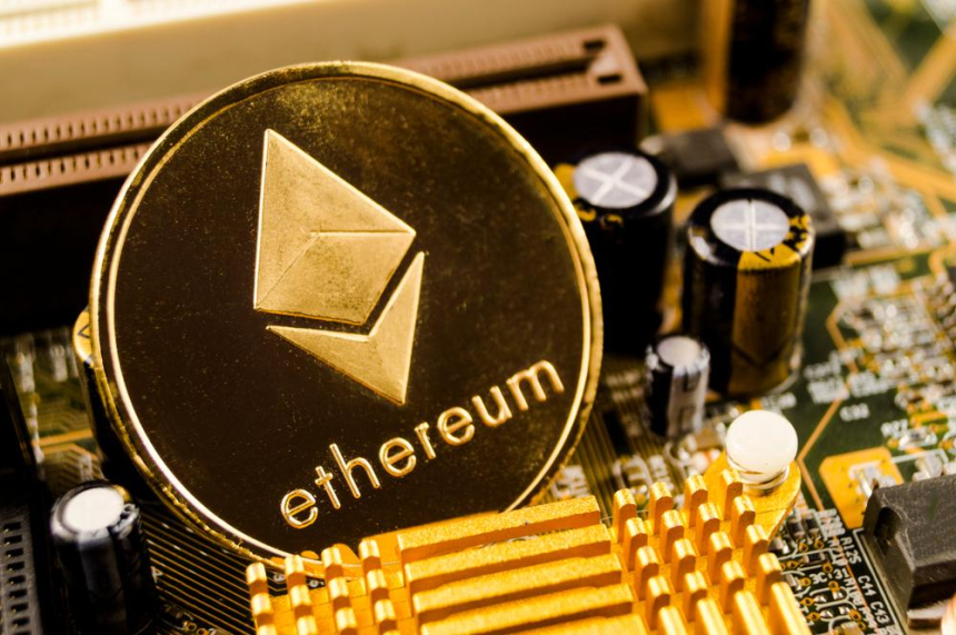  비탈릭 부테린, 기관용 스테이킹 공개…이더리움 재단 7만2000ETH 적용