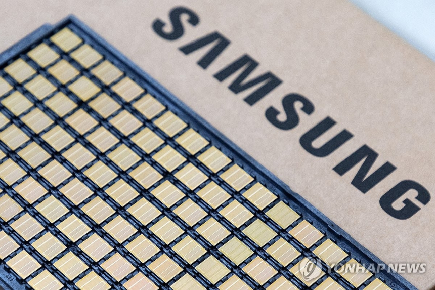  하나증권, 삼성전자 목표 주가 30만원으로 상향…메모리 강세와 주주 환원 기대