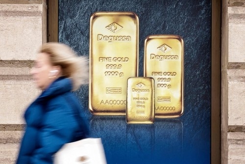 국제 금시장 ETF가 웃고, 국내 ETF는 울다… '김치 프리미엄' 소멸 여파