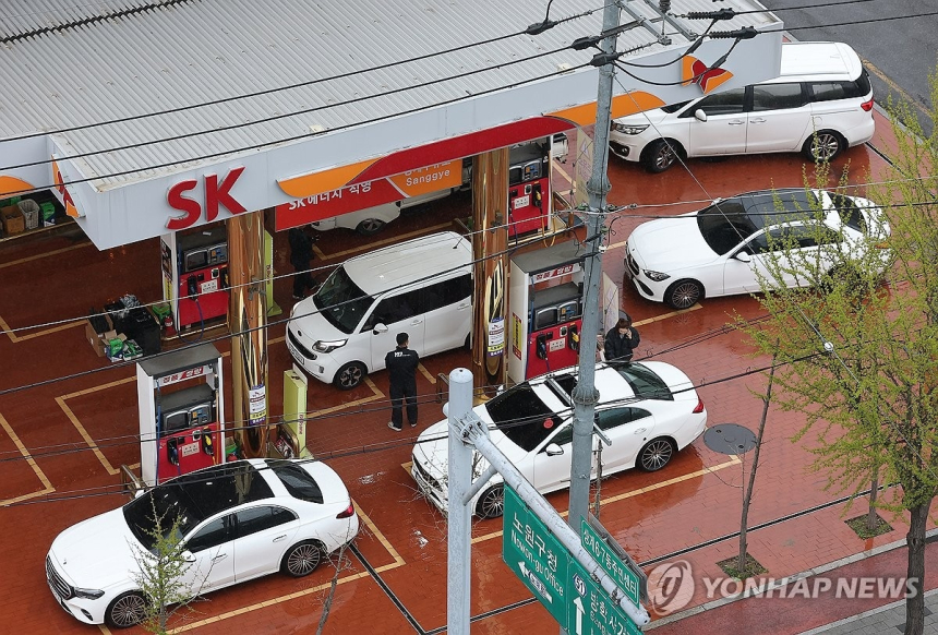 주유소 도로점용료 감면 요구... 에너지 공급망 최후방을 지킨다