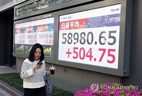 일본 닛케이 지수, AI와 반도체 호조로 사상 최고 기록 경신