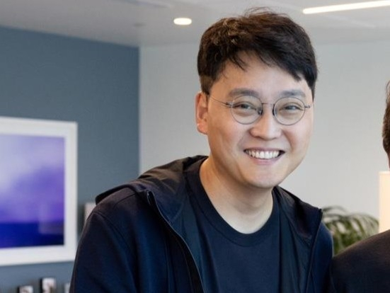 이승건 비바리퍼블리카 대표, 만우절 '주거비 지원' 파격 제안