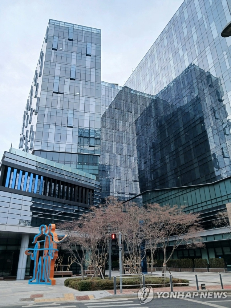 삼성에스디에스, AI 투자로 클라우드 역량 강화… 교보증권 21만6천원 목표주가 제시