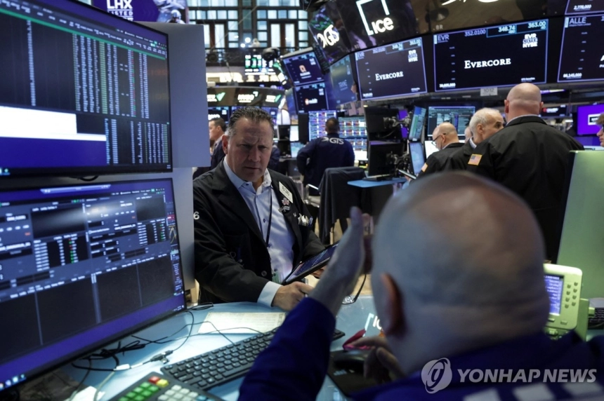 미·이란 긴장 속 뉴욕증시 혼조세… 인텔 인공지능 기대감 '불씨'