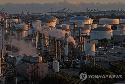 미국-이란 협상 교착, OPEC 탈퇴 UAE에도 유가 상승세