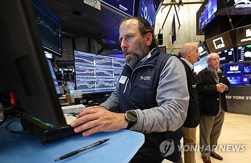 거대 기술기업 실적 호조, 뉴욕증시 사상 최고치 경신