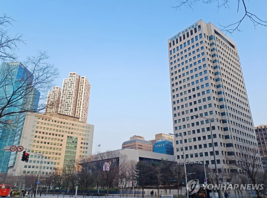 채비, 코스닥 첫날 주가 급등…전기차 충전 인프라 기대 반영