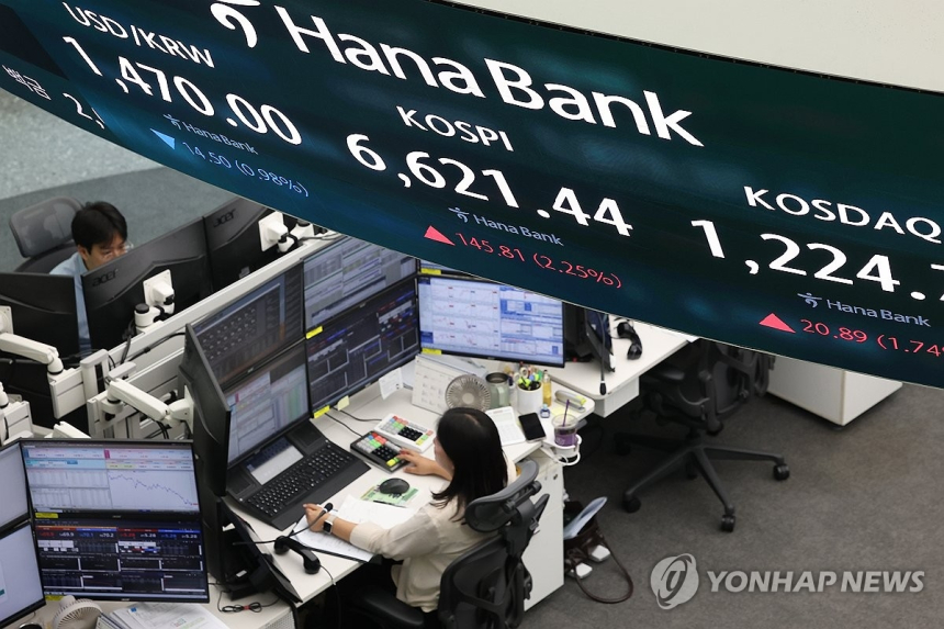 사상 첫 6천조원 돌파한 한국 증시, 반도체주가 주도