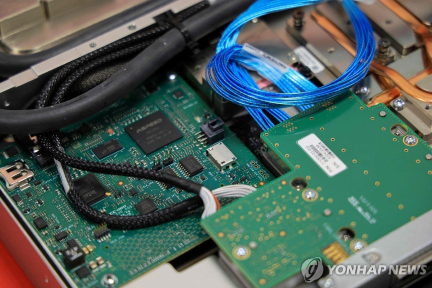 미국 반도체 주가, 인공지능 투자 확대에 2000년대 초 이후 최고 상승세