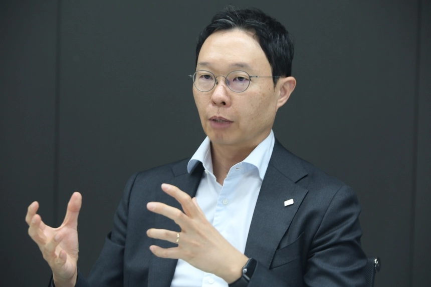 코스피, AI 확산으로 급등세 지속…미래에셋, 핵심 테마에 비중 확대