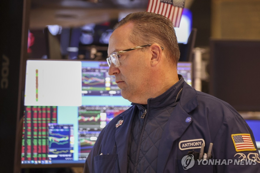 뉴욕증시, 반도체주 호조에 나스닥·S&P500 사상 최고 경신