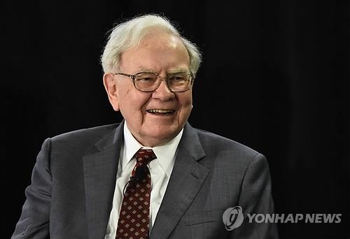버핏과의 점심, 4년 만에 재개…900만 달러 경매 기록 - TokenPost