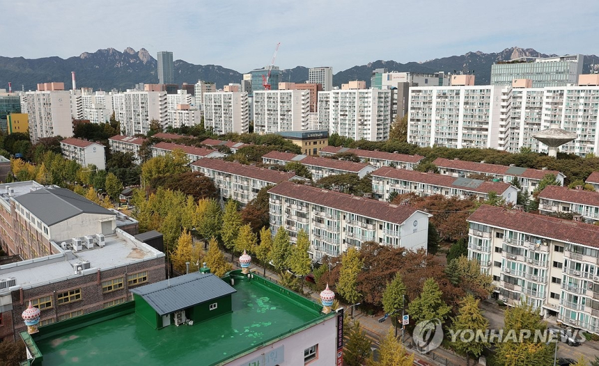 국토부, 재건축·재개발 초기 자금 부담 줄이는 1% 금리 융자 특판 제공