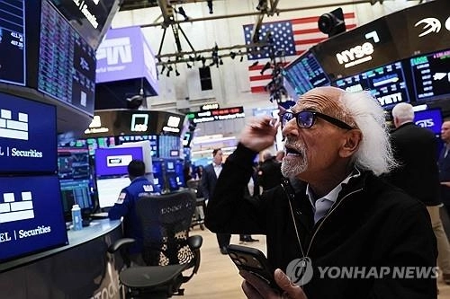 인공지능 투자, 메모리 반도체 주가를 끌어올리는 양면의 칼