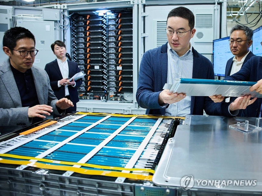 LG에너지솔루션, ESS 수요 증가로 목표주가 62만원 상향